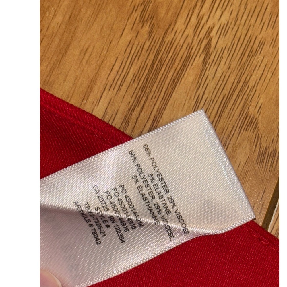 Aritzia Sunday Best Red Pleated Skirt Size 10 Preppy Tennis Pickleball Athletic - Picture 9 of 9